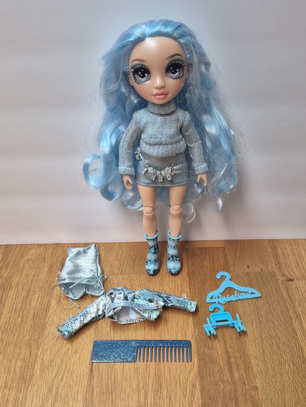 Rainbow High Gabriella Icely Doll